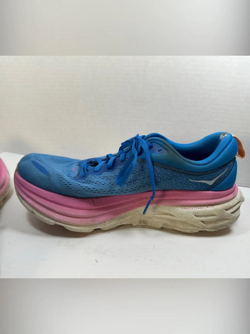 Hoka Bondi 8 Women's Blue Running Shoes Size 9 Pink Cream Midsole